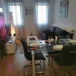 Leon Split