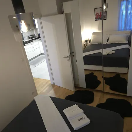 Apartment Leon